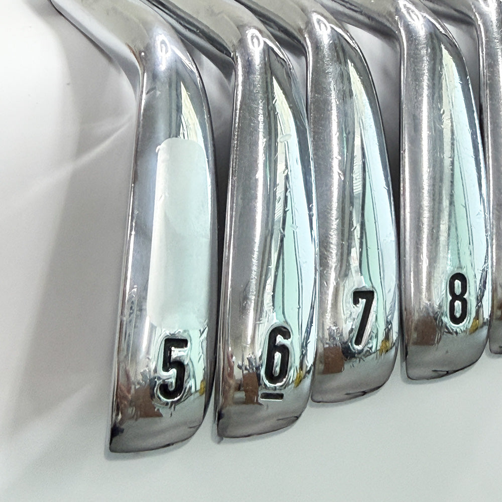 캘러웨이 LEGACY BLACK (2013) DG S200