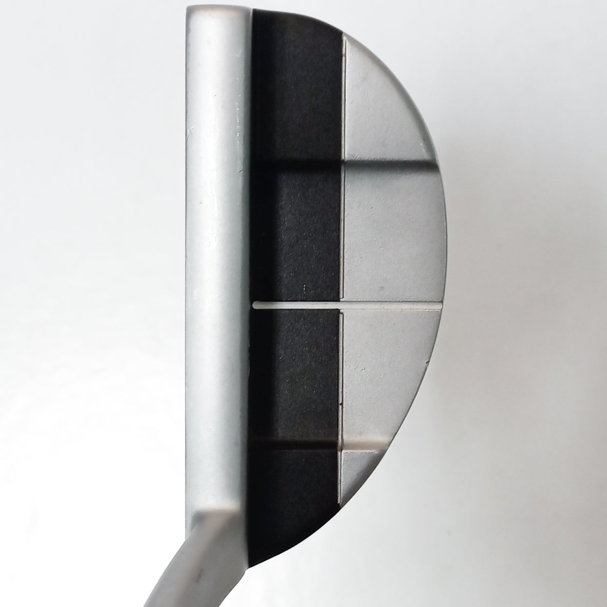 오딧세이 WORKS VERSA 33인치