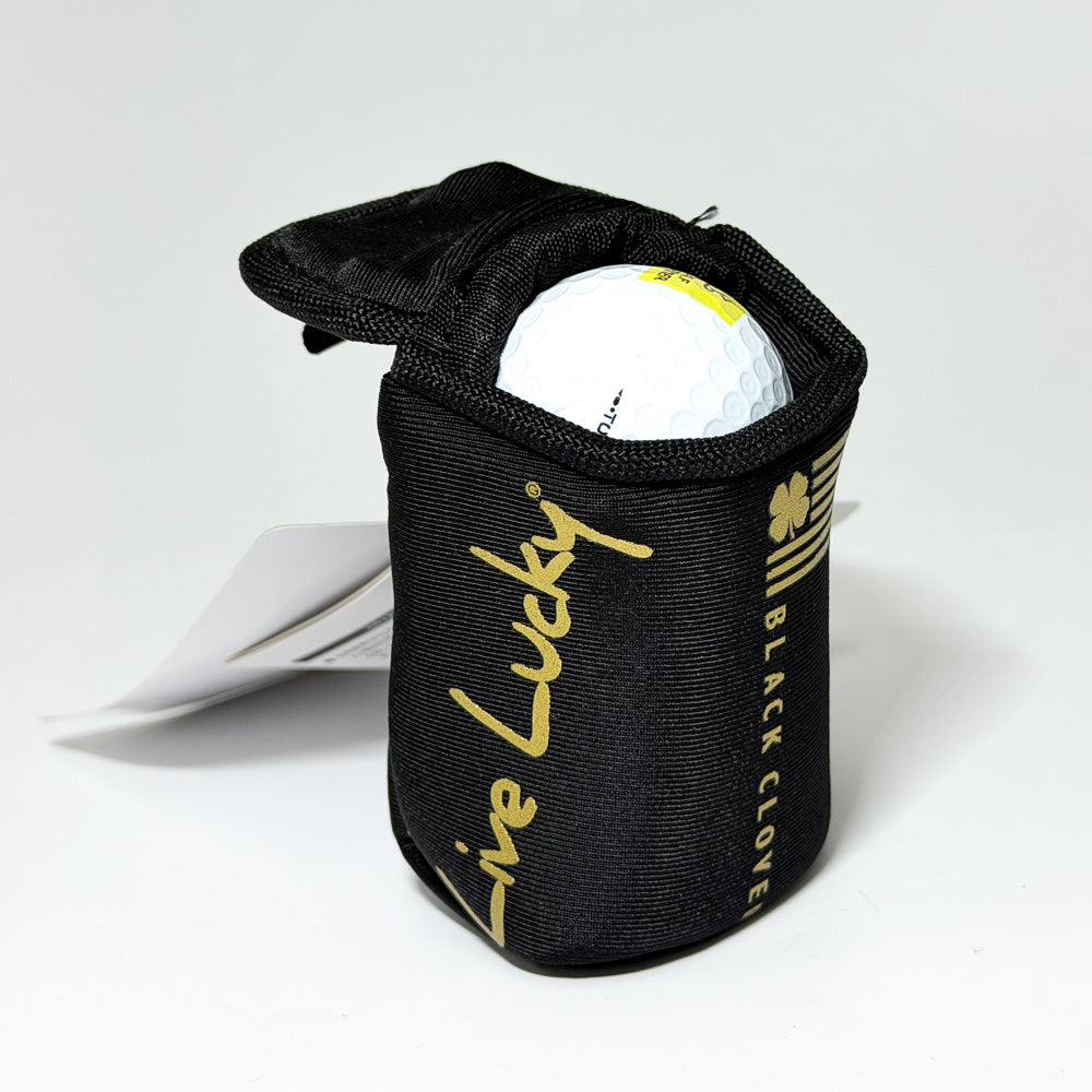 [BLACK CLOVER] BALL POUCH